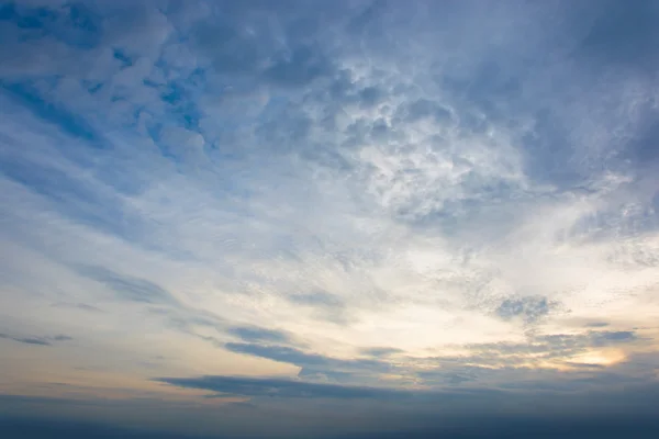 Cielo con nubes —  Fotos de Stock