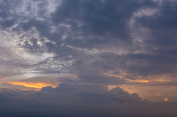 Cielo con nubes —  Fotos de Stock