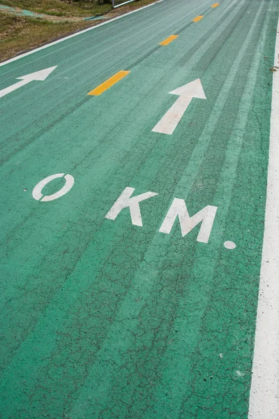 Faixas de bicicleta verde — Fotografia de Stock