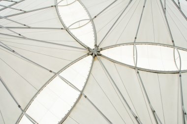 Modern istasyonu bina yapısı