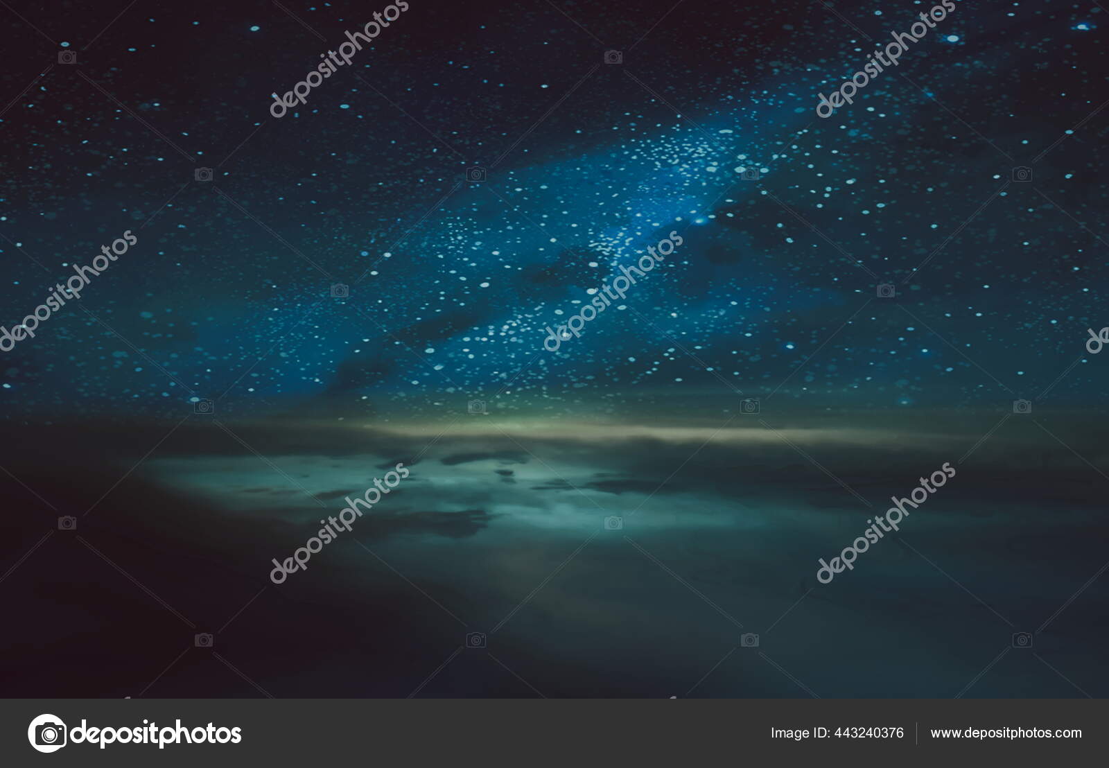 Starry Night Blue Moon Cloudy Sky Sunset Light Reflection Skyline — Stock  Photo © miciolori8357 #443240376, image size:1600x1108