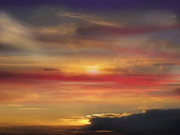 Gold Tropischen Sonnenuntergang Meer Reflexion Auf Wasserwelle Dramatische Flauschige Wolken — Stockfoto