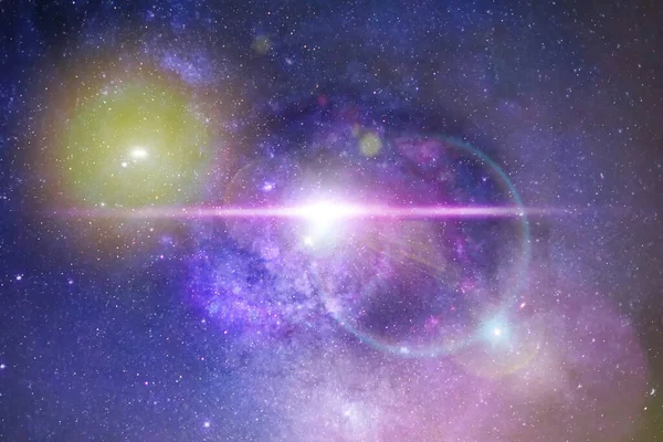 Éjszaka Csillagos Világegyetem Kozmikus Bolygó Fény Fáklyák Tejszerű Visszaverődés Galaxis — Stock Fotó