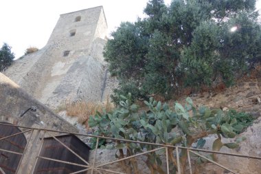 Ichia, İtalya 'daki Aragonese kalesinin içi.