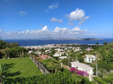 Napoli, İtalya 'daki Ischia Adası manzarası