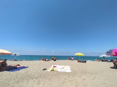 Ischia, Napoli 'deki Cava dell' isola plajı.
