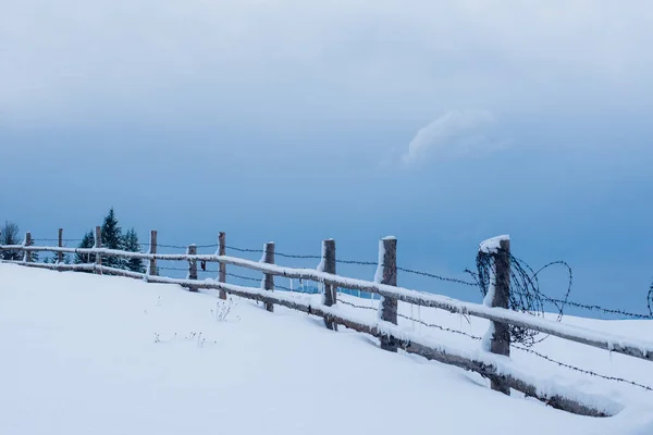Горы Зимний Курорт Тишина Прекрасный Вид Свежий Воздух — стоковое фото