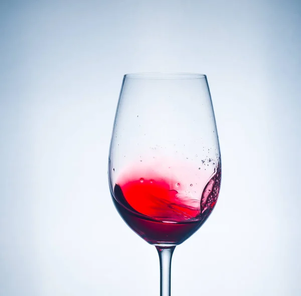 Wijn Een Glas Zeer Mooie Bubbels Zeer Close Shot Wit — Stockfoto