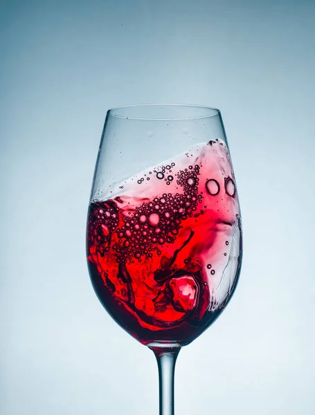 Wine Glass Very Nice Bubbles Very Close Shot White Black — Stock Photo, Image