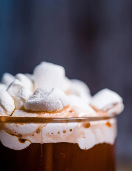 Grote Kop Mooie Cacao Met Marshmallows — Stockfoto