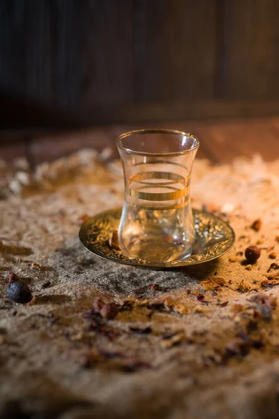 Турецький Чай Східними Спеціями Випалений Великій Кількості Теплою Домашньою Фарбою — стокове фото