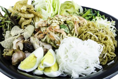 Yeşil papaya salatası