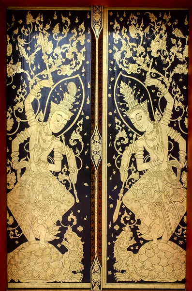 Antik Sanat kilise kapısına tapınak Tayland