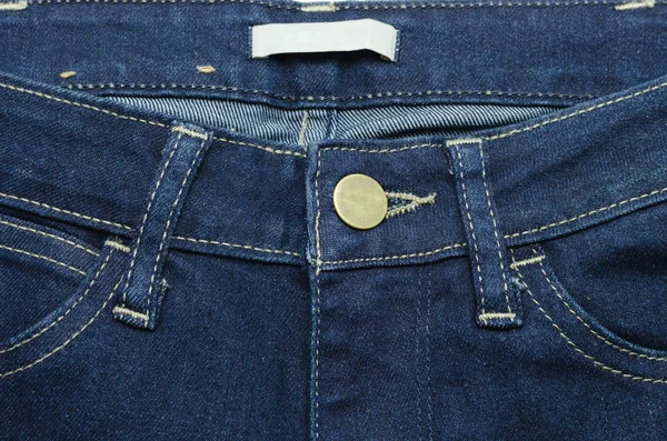Fechar acima jeans azuis — Fotografia de Stock