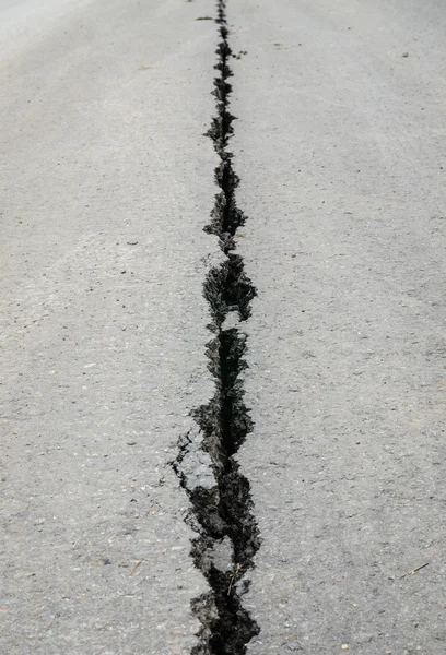Road cracked — Stock Photo, Image