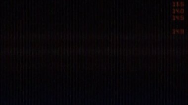 Dijital Glitch geçiş paketi. Gürültü paraziti. TV ekranı piksel gürültü bozma etkisi. TV ekranında gerçek bir analog hata var. Televizyonu kapat. Vintage VHS arızaları. Video hasar ve sinyal hatası. Sinyal yok.