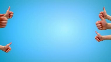 Birçok el, renk arkaplanında fotokopi alanı ile baş parmak hareketlerini gösterir. İyi iş, başarılı iş konseptiyle anlaşma imzası. Müşterinin eli baş parmağını kaldırır, hizmet derecesi, tatmin konsepti