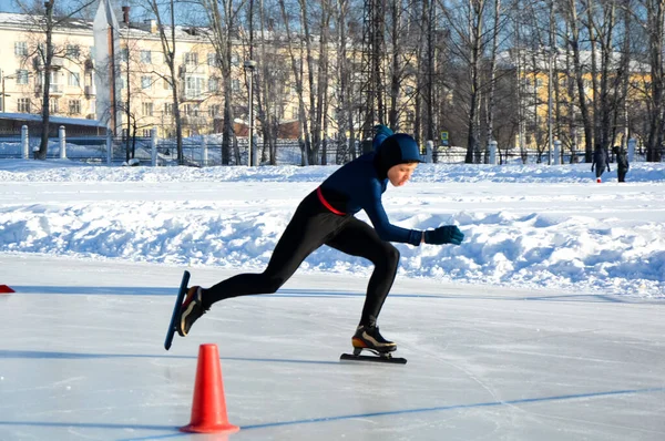 Rusko Volgodonsk Ledna 2015 Bruslení Školení Pro Jízdu Bruslích Ledě — Stock fotografie