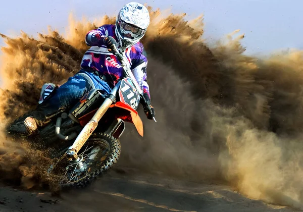 Rusya, Volgodonsk - 2 Haziran 2015 Motosiklet Yarışı Rallisi