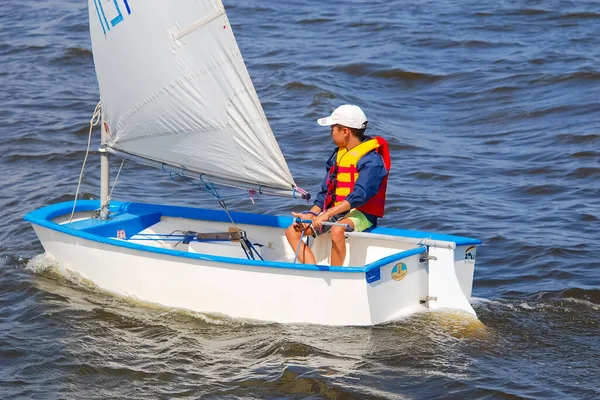 Rússia Volgodonsk Maio 2015 Competições Natação Vela Velas — Fotografia de Stock