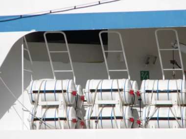 New Orleans, ABD - 23 Haziran 2011: Azamara Quest, limanda turist gemisi. Büyük turizm gemisi