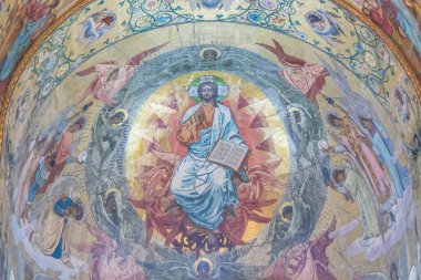 Saint-Petersburg, Rusya - 12 Ağustos 2016: St Pererburge şehri. Saraylar ve mimari. İç mekan ve resimler tarihi binaların içinde. Resimler ve sanat eserleri müzede. Heykeller ve sanat.