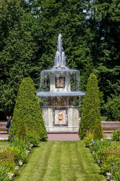 Saint Petersburg Russia August 2016 Fountains Statues Monuments Petersburg City — Stock Photo, Image