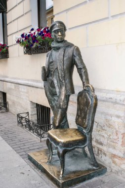 Saint-Petersburg, Rusya - 12 Ağustos 2016: St. Petersburg heykelleri ve anıtları. Heykeltraşların, taş ve metal işleme teknolojilerinin gururu. Resimler ve sanat eserleri müzede. Heykeller ve sanat.