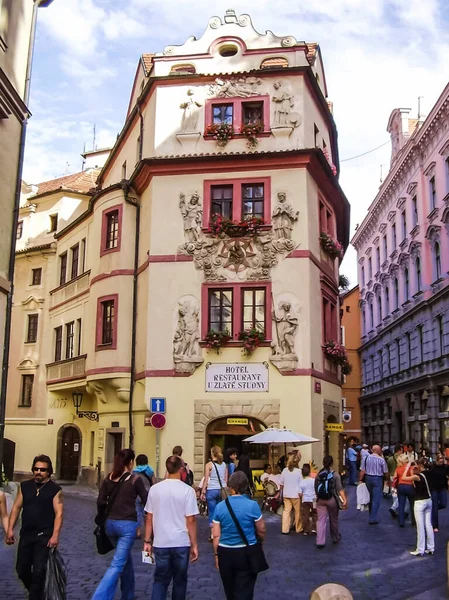 Prag Çek Cumhuriyeti Ağustos 2016 Prag Sokaklarında Manzaralarında Yürüyün Tarihi — Stok fotoğraf