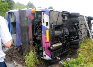 Kharkov, Ukrayna - 14 Haziran 2010: Araba kazasının sonuçları, kaza yapmış bir araba. Trafik kazası.