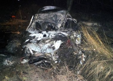 Kharkov, Ukrayna - 14 Haziran 2010: Araba kazasının sonuçları, kaza yapmış bir araba. Trafik kazası.