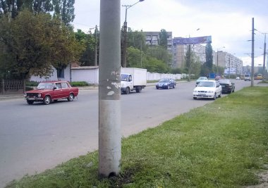 Kharkov, Ukrayna - 17 Haziran 2009: Araba kazasının sonuçları, kaza yapmış bir araba. Trafik kazası.