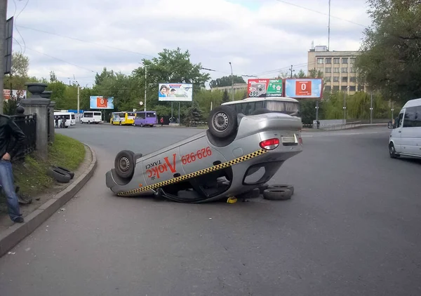 Kharkov Ucraina Giugno 2009 Conseguenze Incidente Stradale Auto Distrutta Incidente — Foto Stock