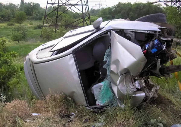 Kharkov Ucrânia Junho 2009 Consequências Acidente Carro Carro Destruído Acidente — Fotografia de Stock