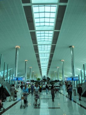 Dubai Havaalanı, BAE - 11 Haziran 2010: Dubai Yolcu Havalimanı Birleşik Arap Emirlikleri, Havaalanı İçişleri.