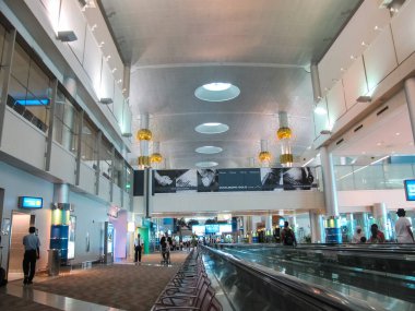 Dubai Havaalanı, BAE - 11 Haziran 2010: Dubai Yolcu Havalimanı Birleşik Arap Emirlikleri, Havaalanı İçişleri.