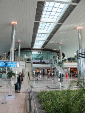 Dubai Havaalanı, BAE - 11 Haziran 2010: Dubai Yolcu Havalimanı Birleşik Arap Emirlikleri, Havaalanı İçişleri.