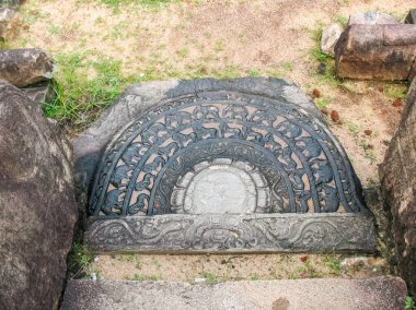Polonnaruwa, Sri Lanka. Antik bir tapınağın kalıntıları, son derece gelişmiş eski bir medeniyetin izleri..