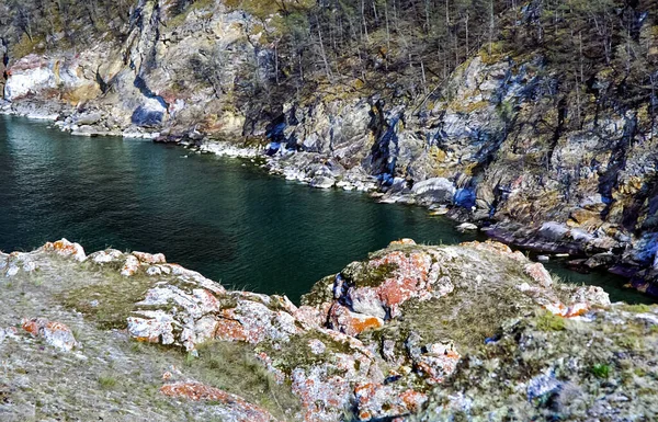 Прибрежные Скалы Байкала Красивая Природа Берега Байкала — стоковое фото