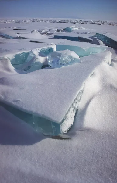 Frysta Istappar Sötvatten Från Sjön Baikal Vinter Baikal Och Snö — Stockfoto