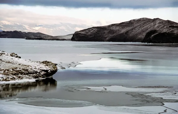 Χειμώνας Στο Baikal Πάγος Και Χιόνι Στη Λίμνη Ομορφιά Της — Φωτογραφία Αρχείου