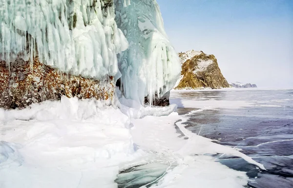 바이칼호의 호수의 겨울철 바이칼호의 아름다움 — 스톡 사진
