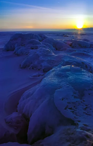 Winter Het Baikal Ijs Sneeuw Het Meer Schoonheid Van Natuur — Stockfoto