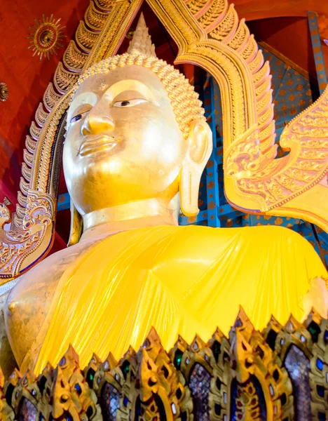 Zlatý Buddha obraz v Wat Ton syna, Ang Thong, Thajsko — Stock fotografie