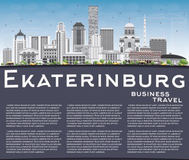 Gri Binalar ve Kopyalama Alanı ile Ekaterinburg Skyline.