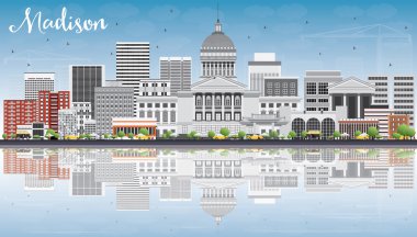 Madison Skyline Gri Binalar, Mavi Gökyüzü ve Yansımalar ile. 