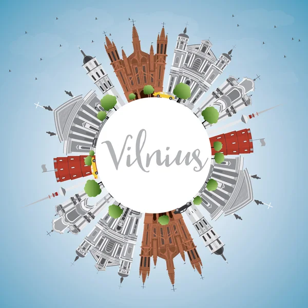 Vilnius Skyline con puntos de referencia grises, cielo azul y espacio de copia . — Vector de stock