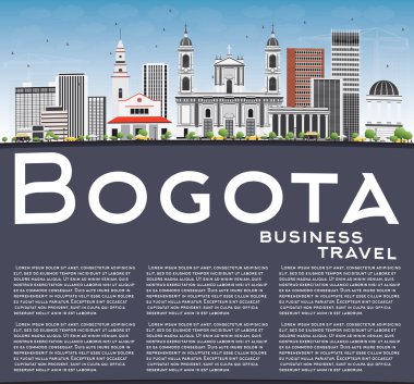 Bogota manzarası gri binalar, mavi gökyüzü ve kopya alanı.