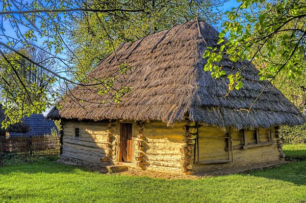 Дерев'яний будинок — стокове фото