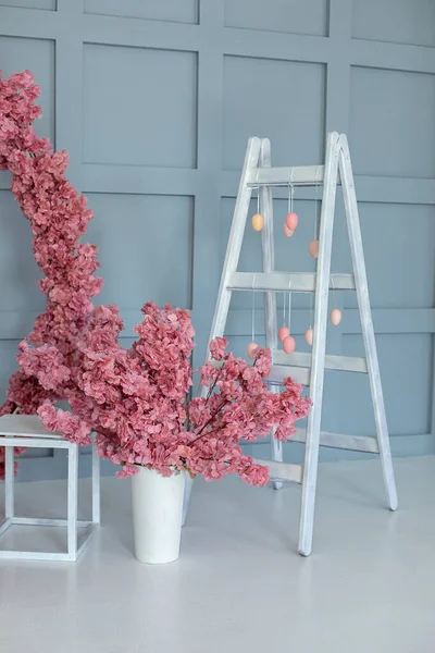 Decorative Ladder Vase Branches Blossoming Sakura Home Spring Room Interior — 스톡 사진